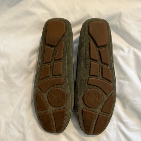 Like New Michael Kors Fulton Dark Olive Suede Flats - Picture 3 of 6